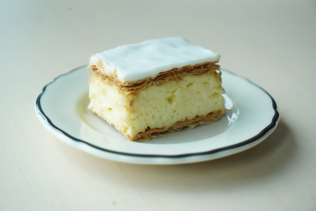 Vanilla Slice Party Sweet - Box of 30