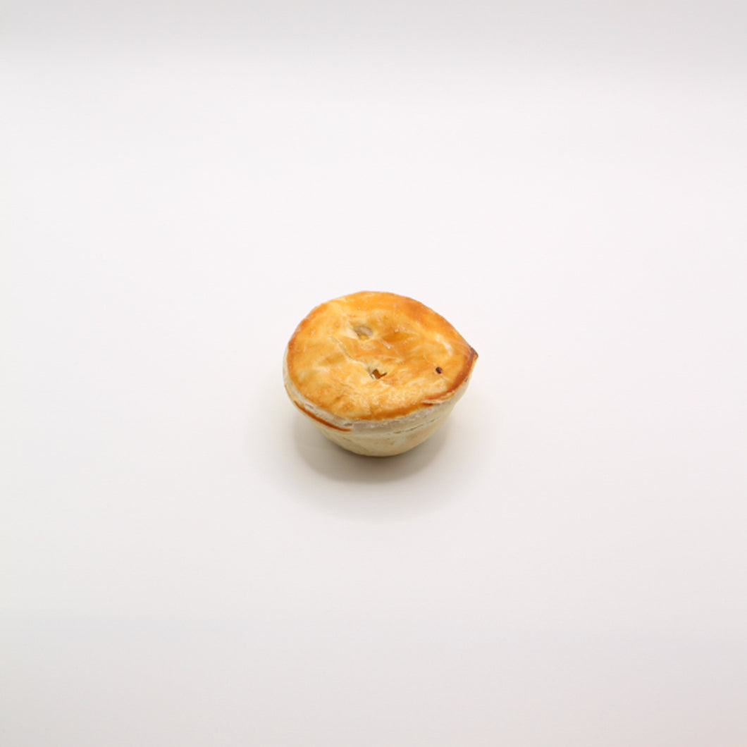 Beef & Red Wine Pie (Cocktail Size 35g) - Box of 72